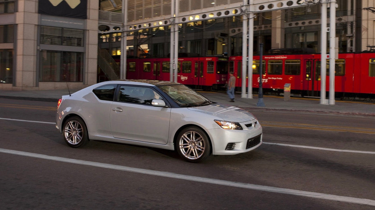Scion tC Manual (2011-2016)
